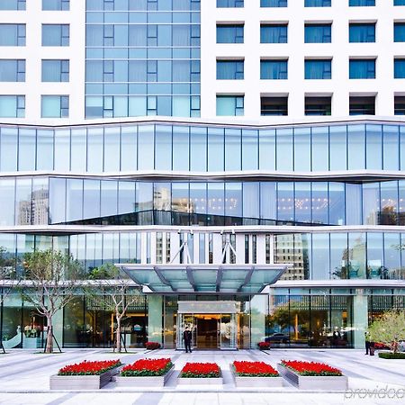 Millennium Hotel Taichung Exterior photo The entrance of the hotel