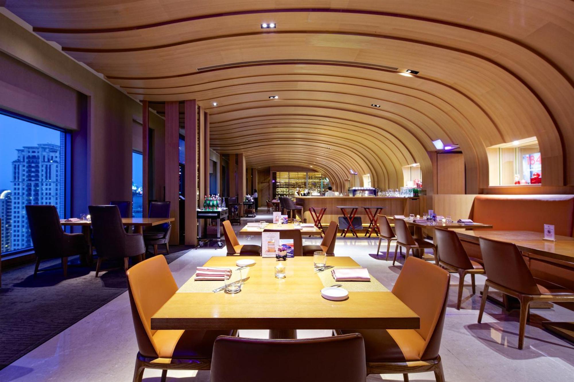 Millennium Hotel Taichung Exterior photo The interior of the restaurant