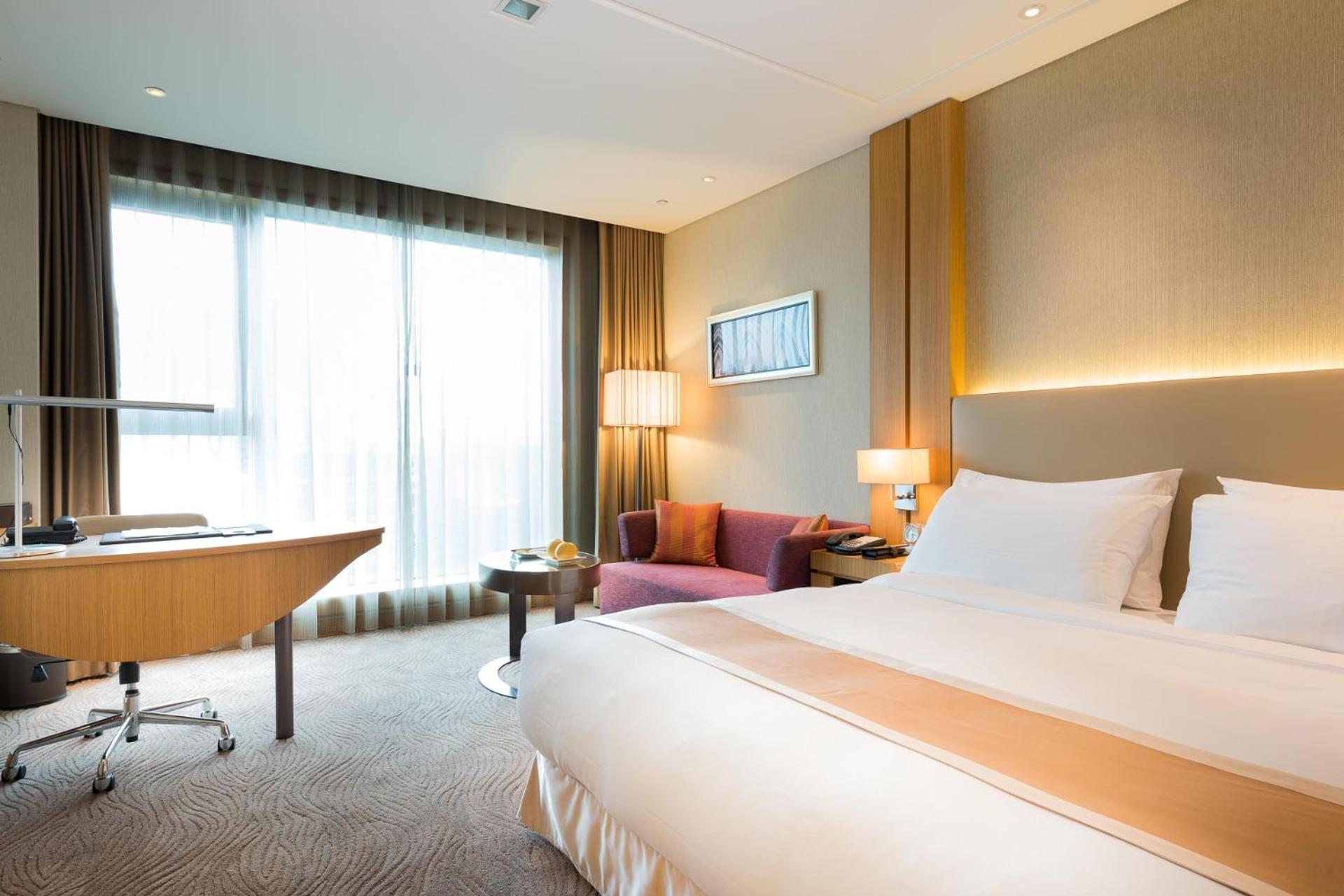 Millennium Hotel Taichung Exterior photo Deluxe Room