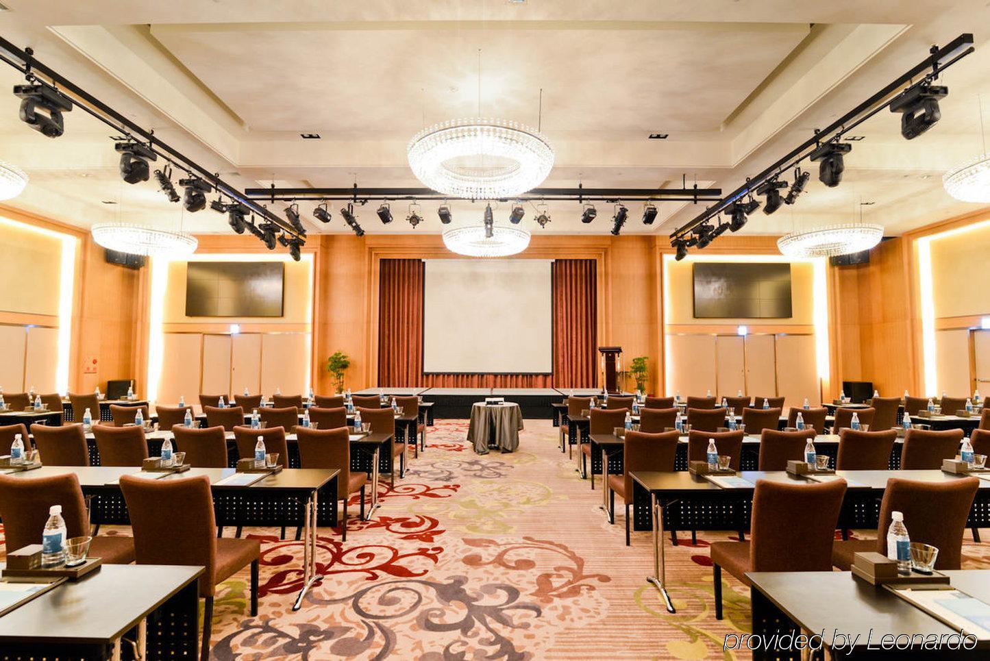 Millennium Hotel Taichung Exterior photo The ballroom