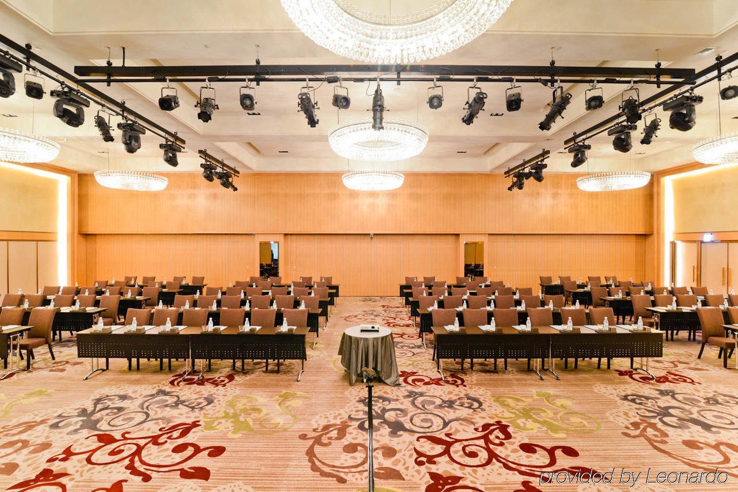 Millennium Hotel Taichung Exterior photo The ballroom