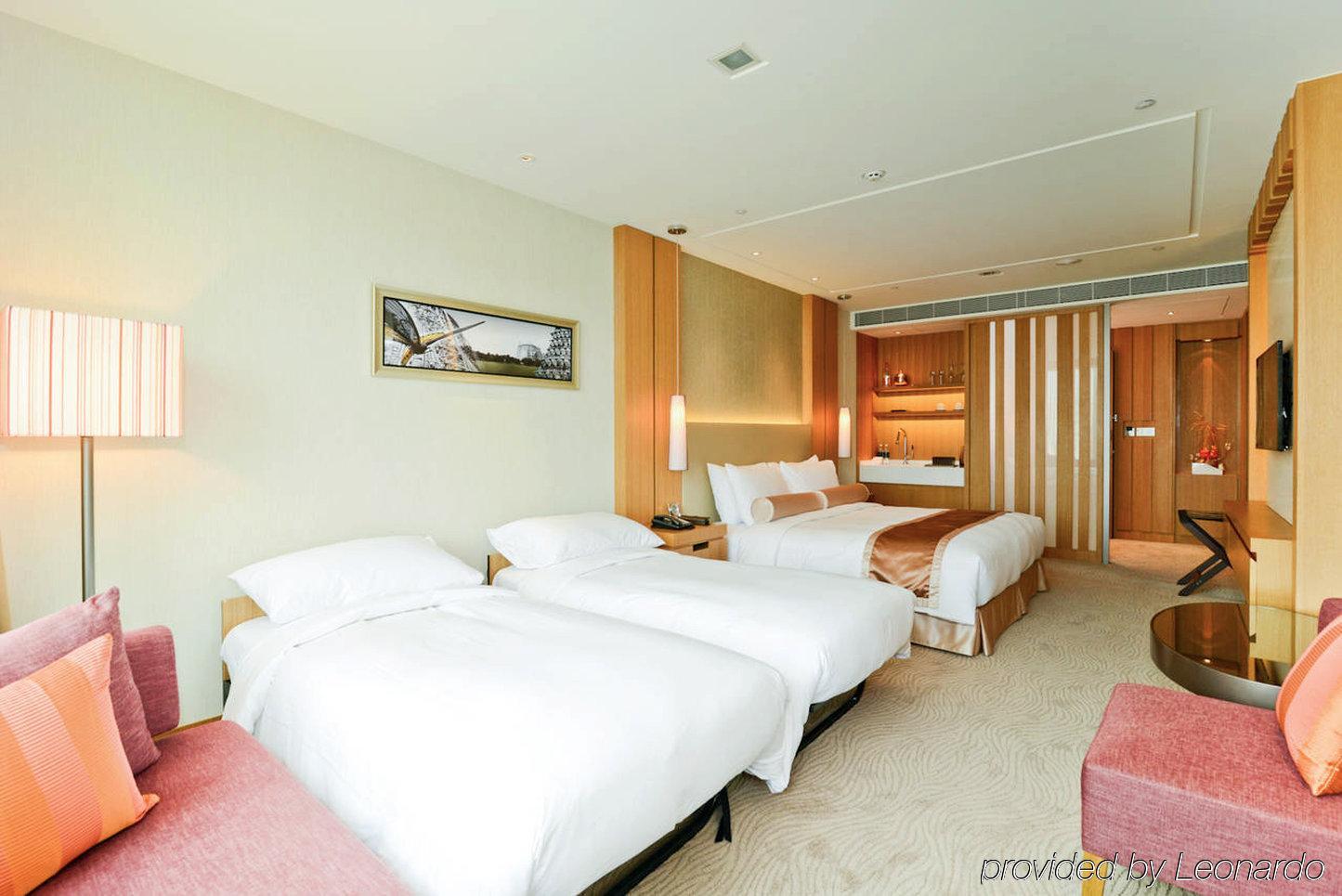 Millennium Hotel Taichung Exterior photo Deluxe Room